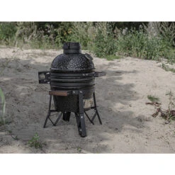 Barbecue Kamado Classic Small Ø 25 Cm - The Bastard 9 Barbecue Kamado Classic Small Ø 25 Cm - The Bastard -Outdoorchef Promos Boutique classic small the bastard 8720365856426 4