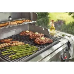 Grille De Saisie En Fonte Genesis II 4 Et 6 Brûleurs - Weber -Outdoorchef Promos Boutique grille saisie weber fonte genesis ii 4 6 b 0077924049910 2