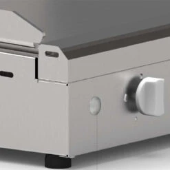 Pack Plancha Gaz Chef 55 Lisse + Chariot - Planet -Outdoorchef Promos Boutique pack plancha gaz chef 55 lisse chariot planet 2020000031949 4