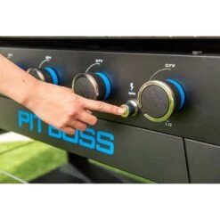 Plancha Gaz Ultimate 4 Brûleurs - Pit Boss* 19 Plancha Gaz Ultimate 4 Brûleurs - Pit Boss* -Outdoorchef Promos Boutique plancha 4 feux ultimate pit boss 0684678108130 9